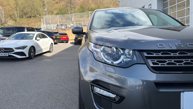 Land Rover Discovery Sport 2.0 TD4 180 SE Tech 5dr Diesel Station Wagon